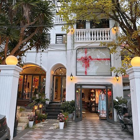 Moon Homestay Thon Kim Long Екстер'єр фото