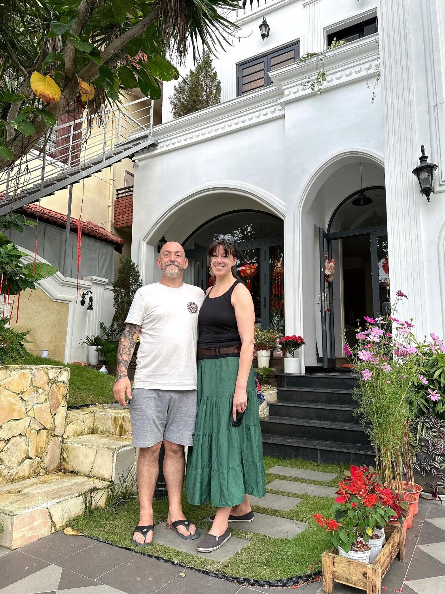 Moon Homestay Thon Kim Long Екстер'єр фото
