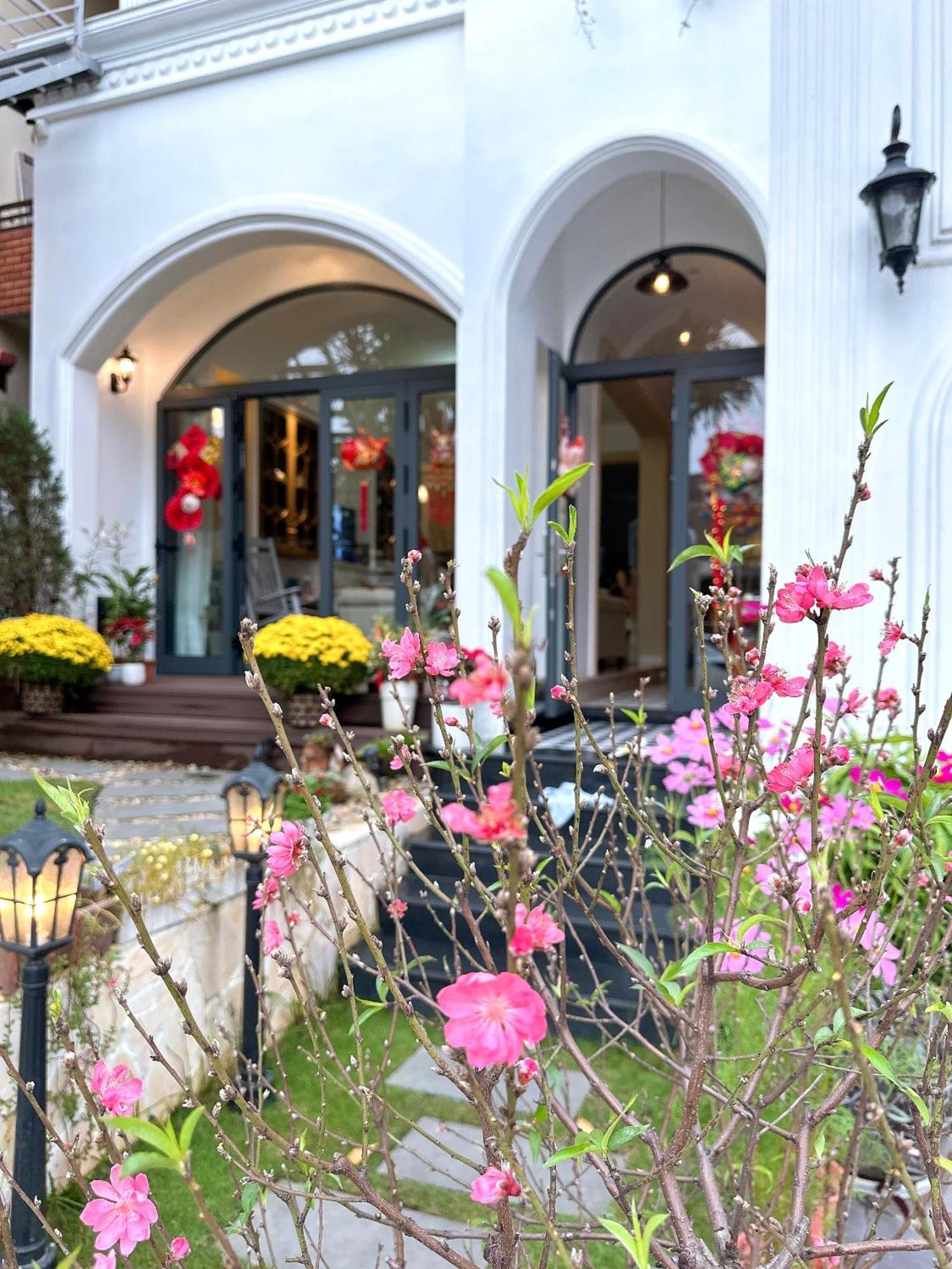 Moon Homestay Thon Kim Long Екстер'єр фото
